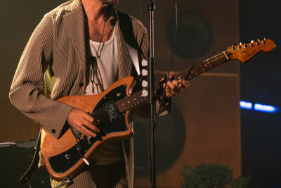 FKJ @ De Roma, picture 7, photographed by Luca Depuydt - FrontView Magazine