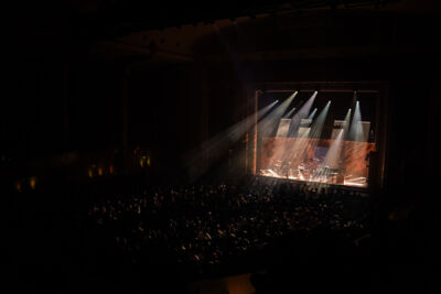 FKJ @ De Roma, picture 19, photographed by Luca Depuydt - FrontView Magazine