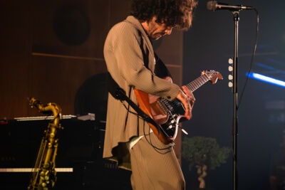 FKJ @ De Roma, picture 5, photographed by Luca Depuydt - FrontView Magazine