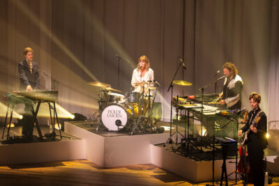 Isolde Lasoen @ De Roma, picture 9, photographed by dirk janssens - FrontView Magazine