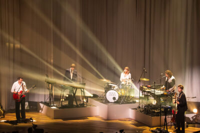 Isolde Lasoen @ De Roma, picture 7, photographed by dirk janssens - FrontView Magazine