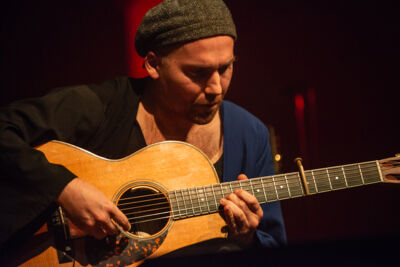 Jonas Meersmans @Handelsbeurs Gent, foto 4, foto's door Raf Van Daele - FrontView Magazine