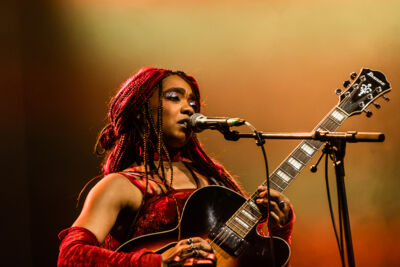 Amaea Rae (halve finale Humo's Rock Rally) @ Het Depot, picture 9, photographed by Jürgen Bruynooghe - FrontView Magazine