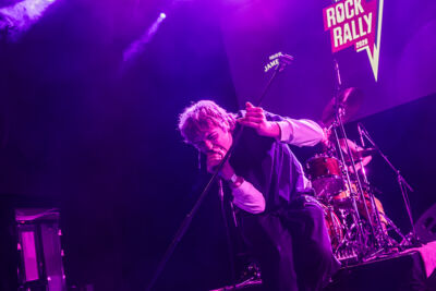Brakwater (halve finale Humo's Rock Rally) @ Het Depot, picture 16, photographed by Jürgen Bruynooghe - FrontView Magazine