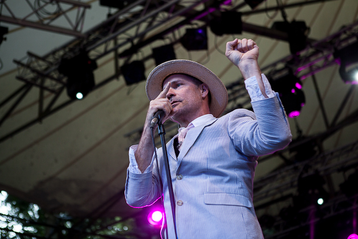 The Tragically Hip @ OLT Rivierenhof, picture 28, photographed by Dorien Goetschalckx - FrontView Magazine