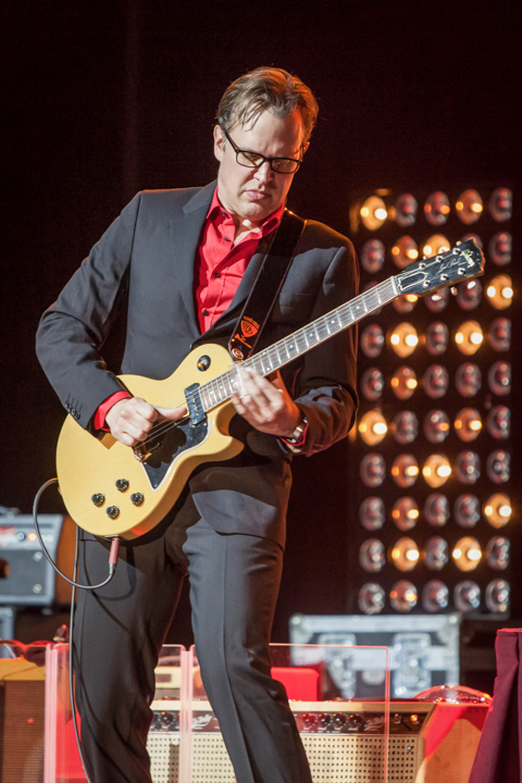Beth Hart & Joe Bonamassa Live in Concert @ Lotto Arena, picture 5, photographed by Jany Claeskens - FrontView Magazine