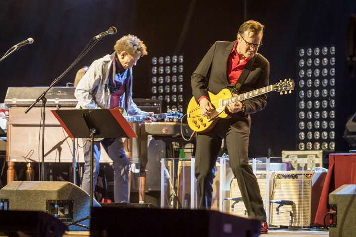 Beth Hart & Joe Bonamassa Live in Concert @ Lotto Arena, picture 8, photographed by Jany Claeskens - FrontView Magazine