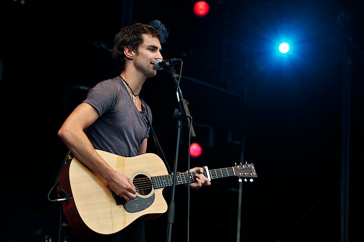 Arne Vanhaecke Genk on Stage 2013, picture 8, photographed by James Van Roosbroeck - FrontView Magazine