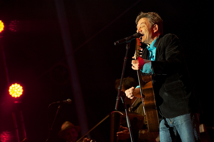 Bart Peeters @ Genk on Stage 2013, picture 18, photographed by James Van Roosbroeck - FrontView Magazine