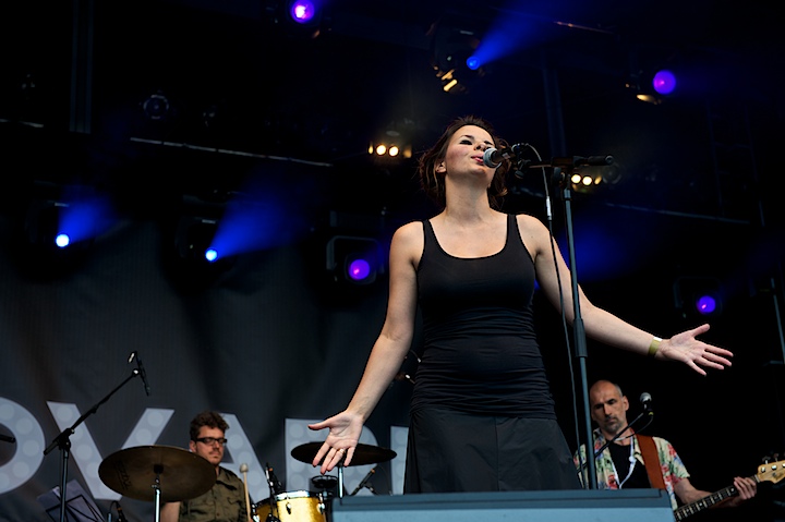 Bovarii Genk on Stage 2013, picture 2, photographed by James Van Roosbroeck - FrontView Magazine