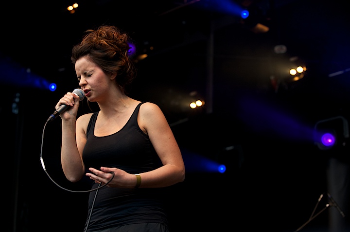 Bovarii Genk on Stage 2013, picture 5, photographed by James Van Roosbroeck - FrontView Magazine