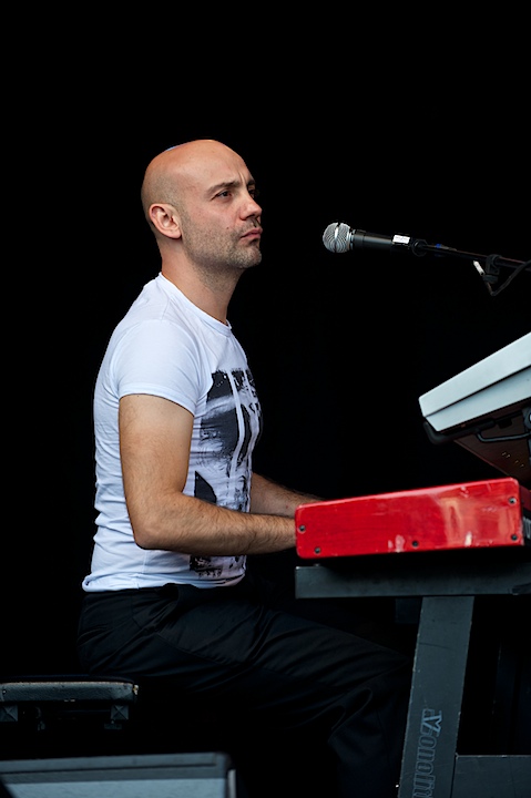 Bovarii Genk on Stage 2013, picture 7, photographed by James Van Roosbroeck - FrontView Magazine