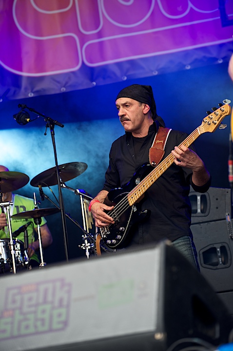 Clown Genk on Stage 2013, picture 6, photographed by James Van Roosbroeck - FrontView Magazine