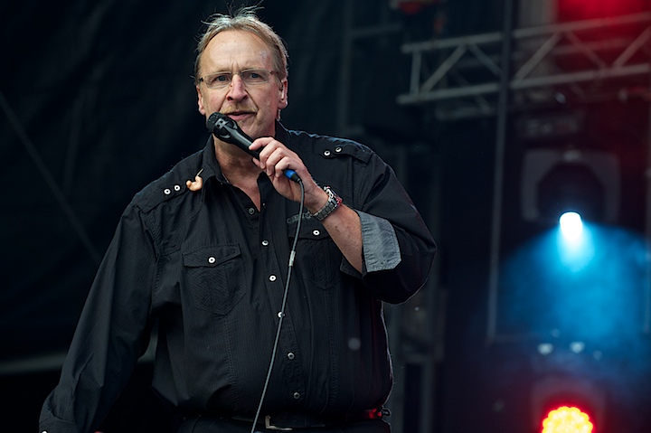 Clown Genk on Stage 2013, picture 8, photographed by James Van Roosbroeck - FrontView Magazine
