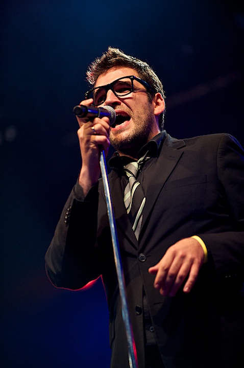 De Corsaris Genk on Stage 2013, picture 4, photographed by James Van Roosbroeck - FrontView Magazine