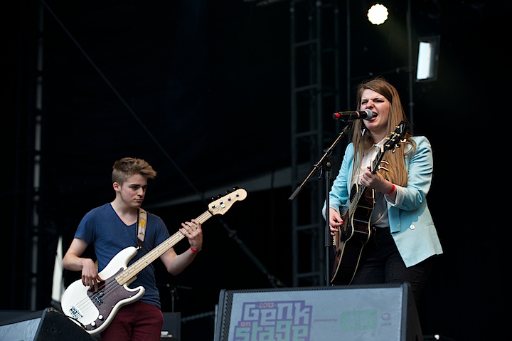 Lisa Castelli Genk on Stage 2013, picture 3, photographed by James Van Roosbroeck - FrontView Magazine
