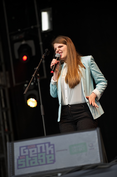 Lisa Castelli Genk on Stage 2013, picture 4, photographed by James Van Roosbroeck - FrontView Magazine