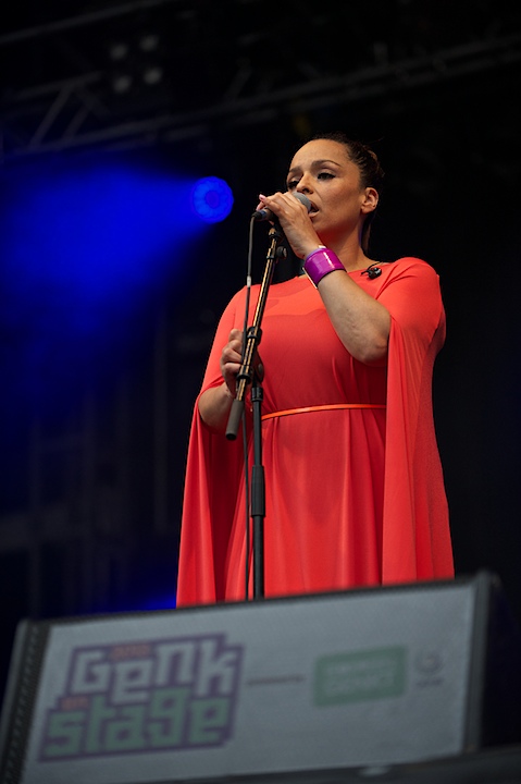 Sweet Coffee Genk on Stage 2013, picture 1, photographed by James Van Roosbroeck - FrontView Magazine