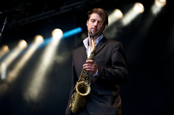 Sweet Coffee Genk on Stage 2013, picture 13, photographed by James Van Roosbroeck - FrontView Magazine