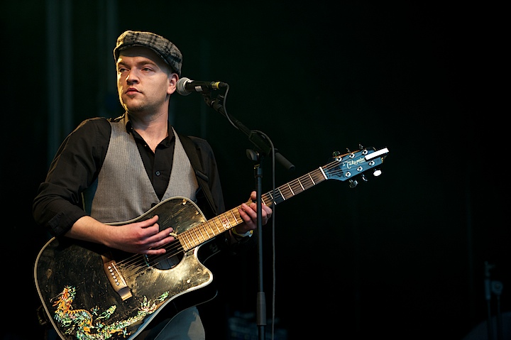 Yass Genk on Stage 2013, picture 2, photographed by James Van Roosbroeck - FrontView Magazine
