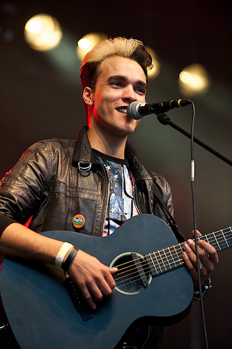 Yass Genk on Stage 2013, picture 10, photographed by James Van Roosbroeck - FrontView Magazine