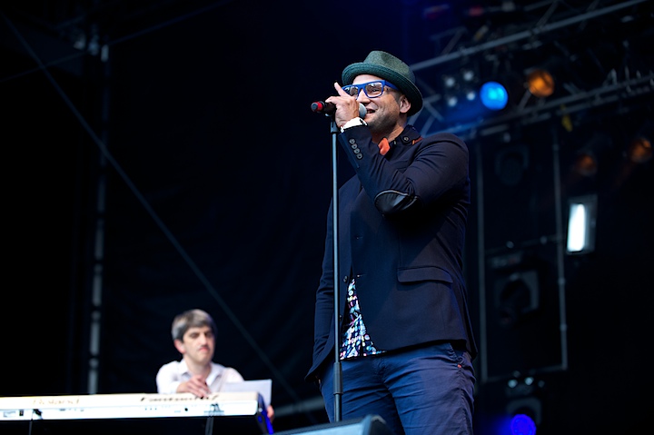Brahim Genk on Stage 2013, picture 9, photographed by James Van Roosbroeck - FrontView Magazine