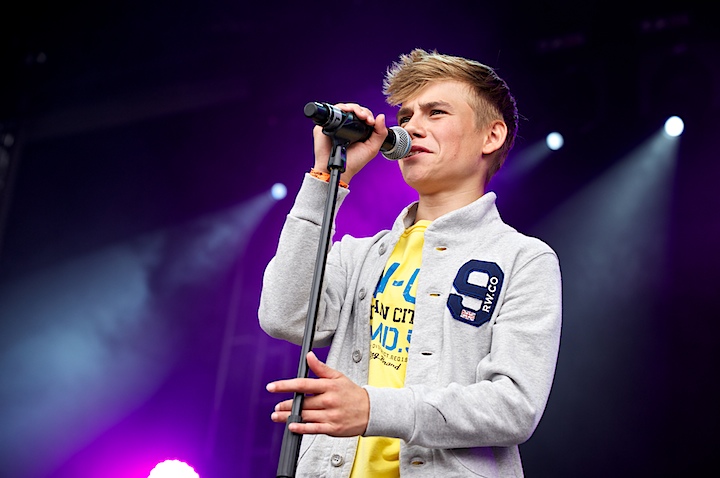 Fabian Genk on Stage 2013, foto 1, foto's door James Van Roosbroeck - FrontView Magazine