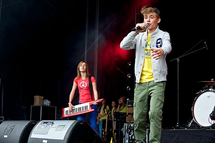Fabian Genk on Stage 2013, foto 6, foto's door James Van Roosbroeck - FrontView Magazine