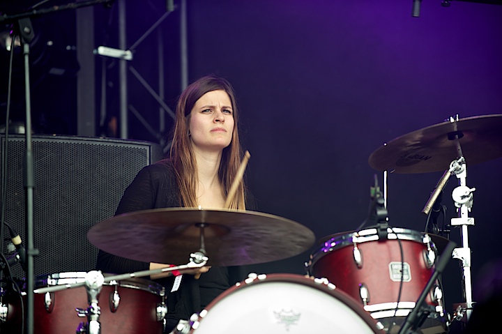 Jill Shaw Genk on Stage 2013, picture 4, photographed by James Van Roosbroeck - FrontView Magazine