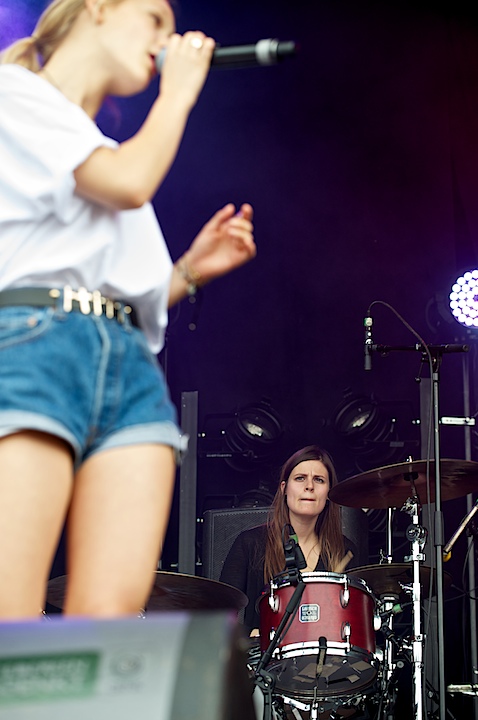 Jill Shaw Genk on Stage 2013, picture 9, photographed by James Van Roosbroeck - FrontView Magazine