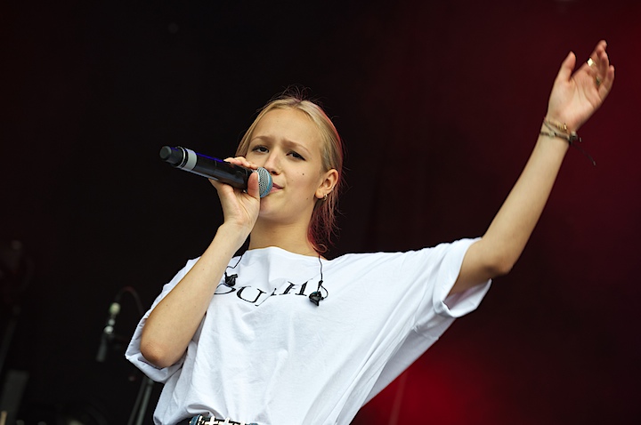 Jill Shaw Genk on Stage 2013, picture 21, photographed by James Van Roosbroeck - FrontView Magazine