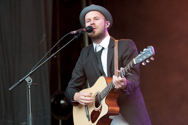 Kings of pop - Kanaalfeesten @ Willebroek, picture 1, photographed by FrontView Magazine