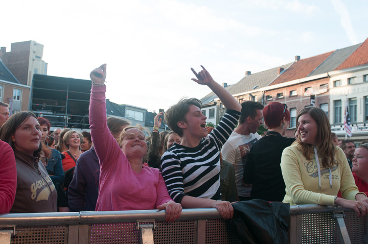 Kings of pop - Kanaalfeesten @ Willebroek, picture 35, photographed by FrontView Magazine
