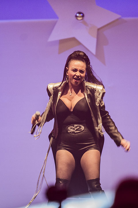 Q-Music De Foute Party 2013: podia, picture 11, photographed by Jonas Wallecan - FrontView Magazine
