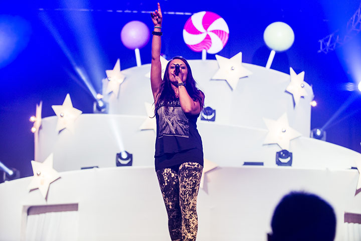 Q-Music De Foute Party 2013: podia, picture 35, photographed by Jonas Wallecan - FrontView Magazine