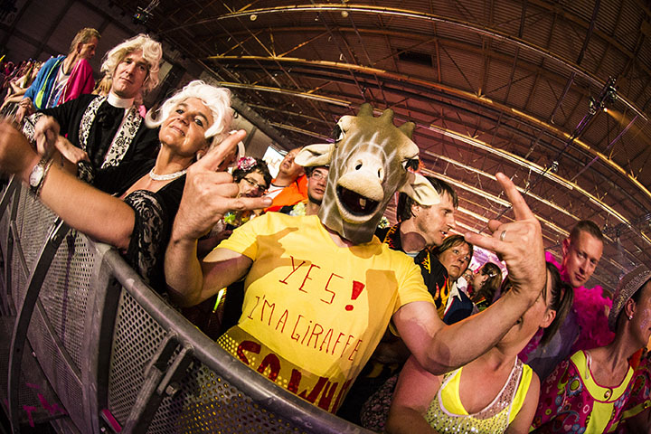 Q-Music De Foute Party 2013 : sfeer, picture 5, photographed by Jonas Wallecan - FrontView Magazine