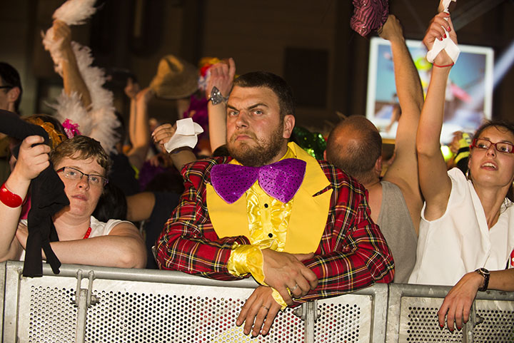 Q-Music De Foute Party 2013 : sfeer, picture 24, photographed by Jonas Wallecan - FrontView Magazine