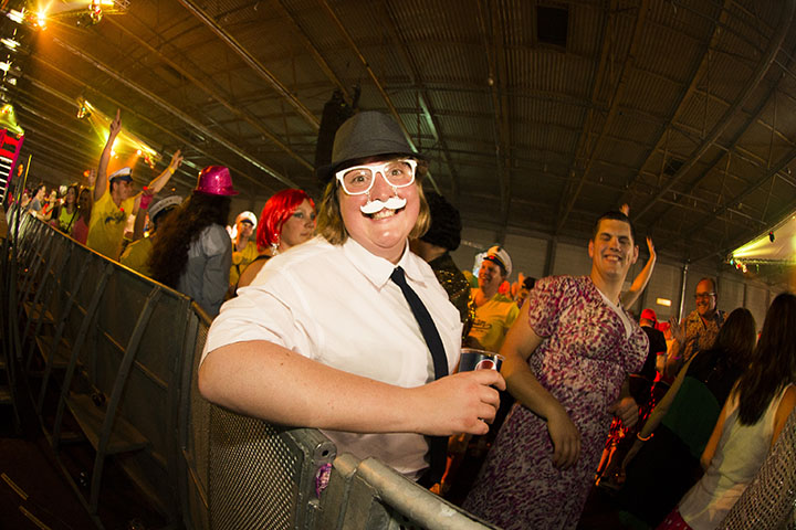 Q-Music De Foute Party 2013 : sfeer, picture 25, photographed by Jonas Wallecan - FrontView Magazine