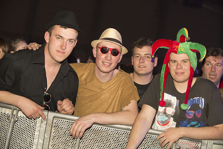 Q-Music De Foute Party 2013 : sfeer, picture 32, photographed by Jonas Wallecan - FrontView Magazine