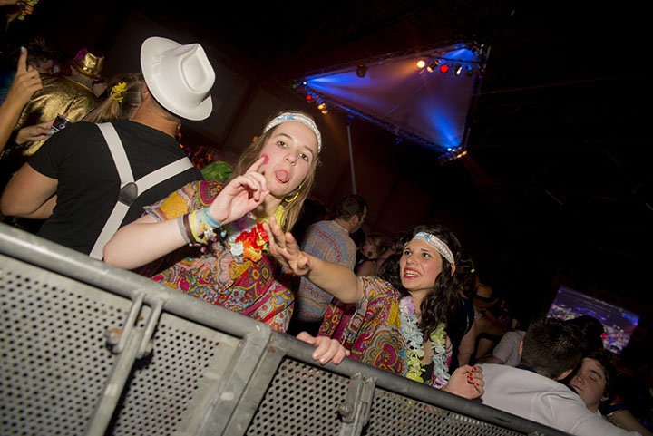 Q-Music De Foute Party 2013 : sfeer, picture 36, photographed by Jonas Wallecan - FrontView Magazine