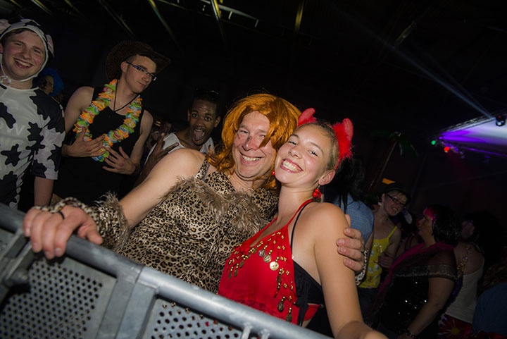 Q-Music De Foute Party 2013 : sfeer, picture 37, photographed by Jonas Wallecan - FrontView Magazine