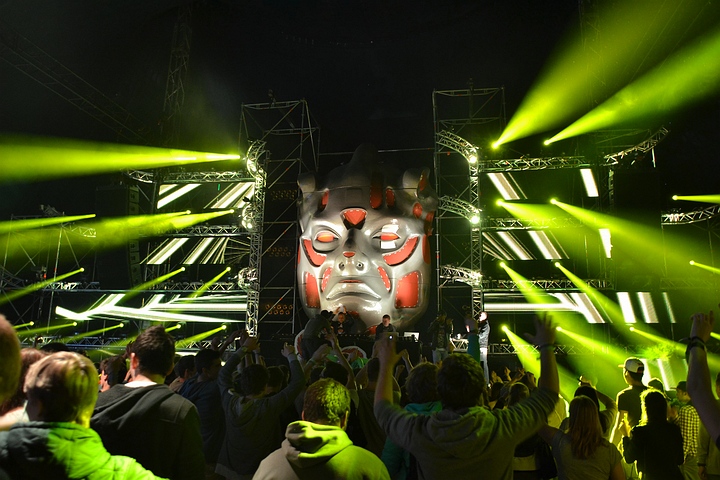 Sunrise Festival @ Lilse Bergen - Editie 2013 dag 1, picture 122, photographed by Tom Van Tongerloo - FrontView Magazine