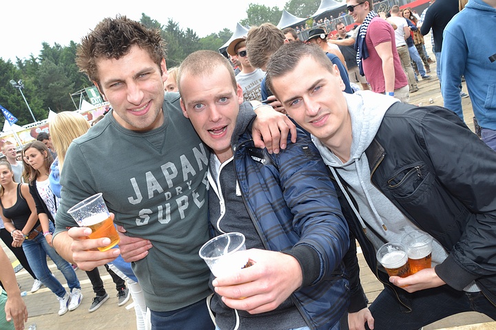 Sunrise Festival @ Lilse Bergen - Editie 2013 dag 1, picture 128, photographed by Tom Van Tongerloo - FrontView Magazine