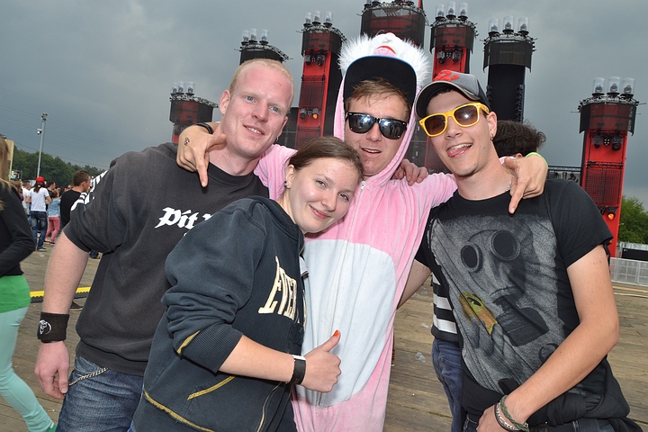 Sunrise Festival @ Lilse Bergen - Editie 2013 dag 1, picture 155, photographed by Tom Van Tongerloo - FrontView Magazine