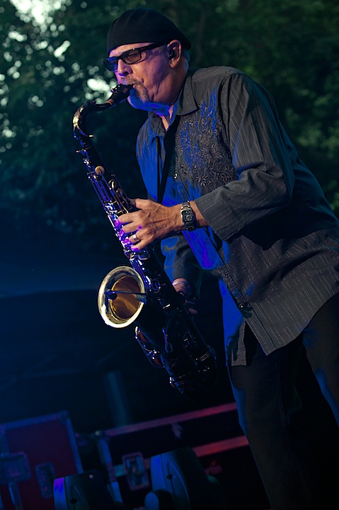 George Thorogood and The Destroyers @ OLT Rivierenhof, picture 25, photographed by James Van Roosbroeck - FrontView Magazine