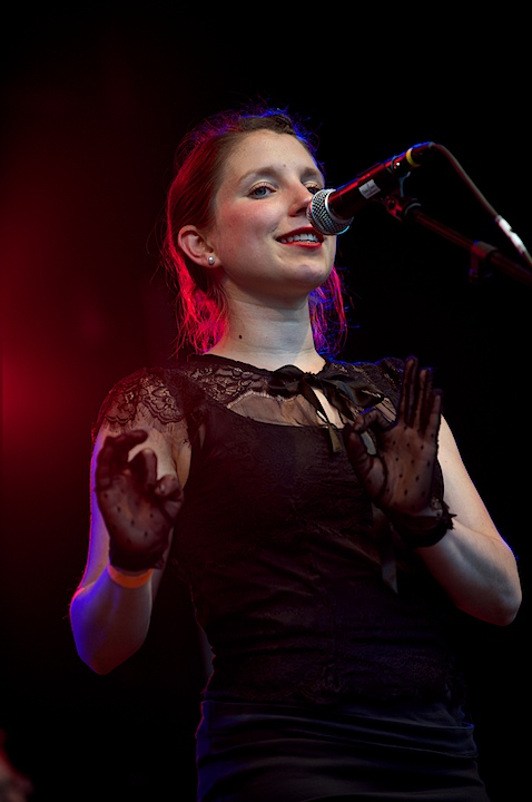 The Jacquelines @ Genk on Stage 2013, foto 1, foto's door James Van Roosbroeck - FrontView Magazine