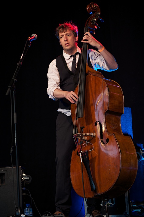 The Jacquelines @ Genk on Stage 2013, foto 10, foto's door James Van Roosbroeck - FrontView Magazine