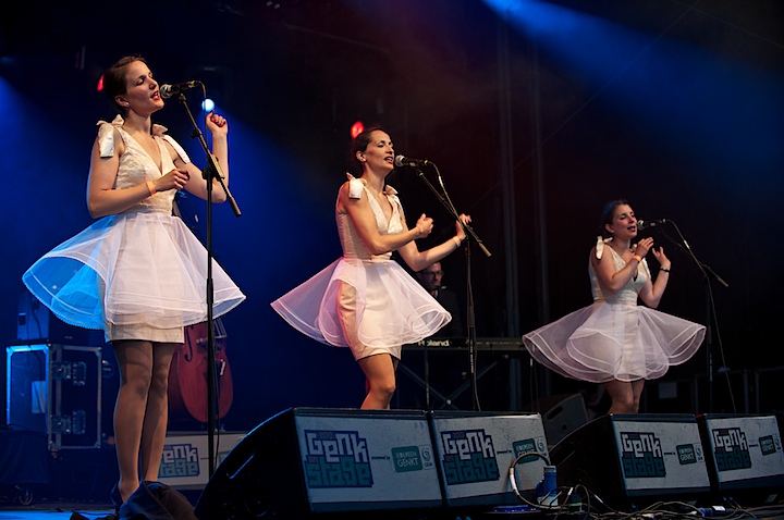 The Jacquelines @ Genk on Stage 2013, foto 17, foto's door James Van Roosbroeck - FrontView Magazine