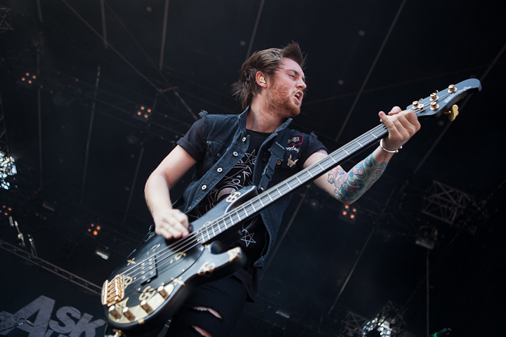 Asking Alexandria @ Vainstream Rockfest, picture 12, photographed by Dorien Goetschalckx - FrontView Magazine