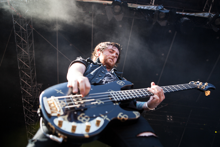 Asking Alexandria @ Vainstream Rockfest, picture 13, photographed by Dorien Goetschalckx - FrontView Magazine